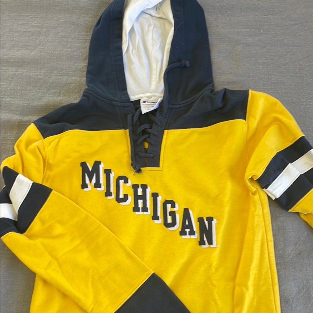 University of Michigan Hockey Jersey Hoodie XS